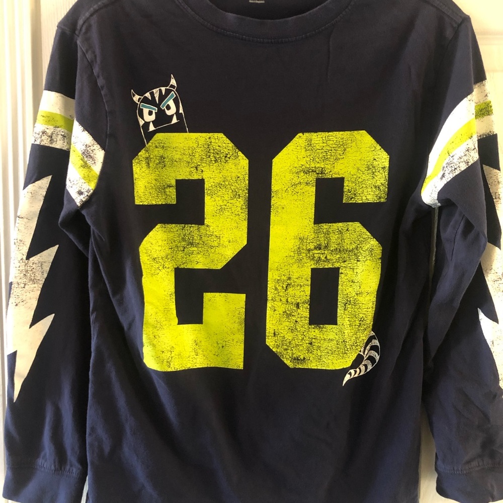 Boys long sleeve T-shirt.